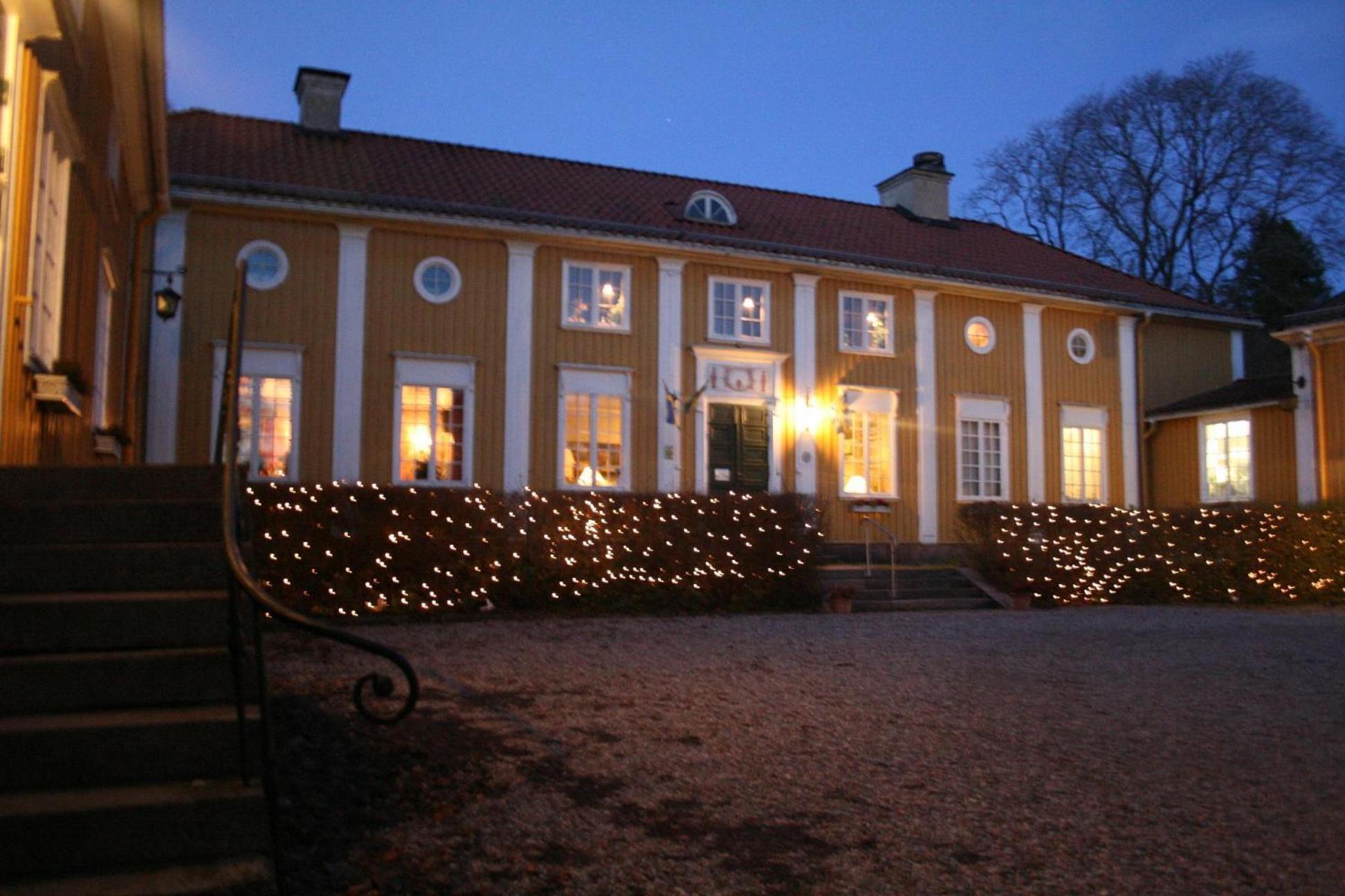 Forsbacka Waerdshus Hotel Exterior photo